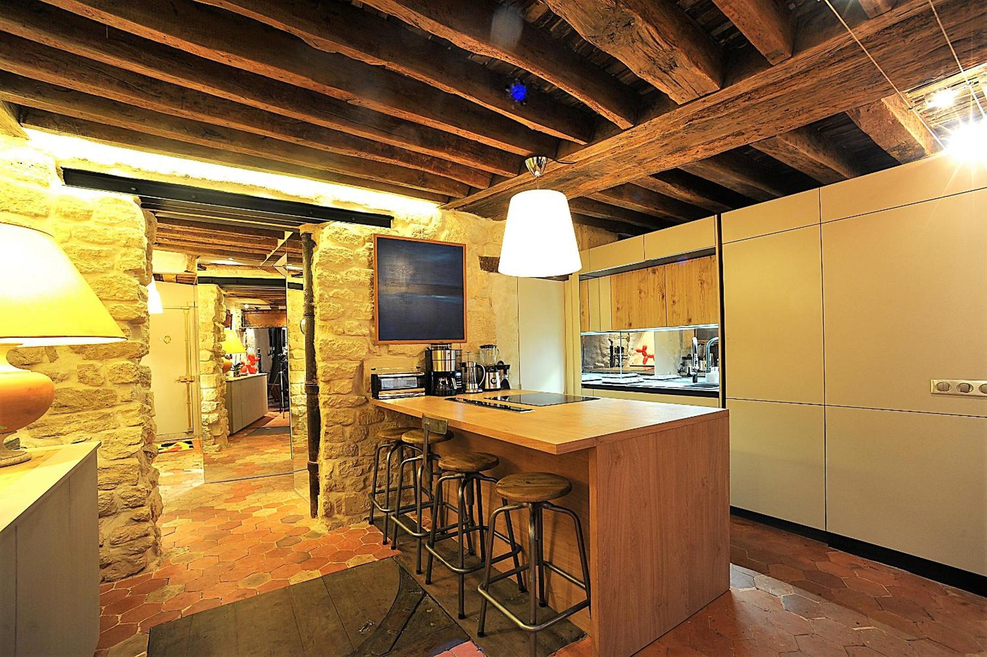 Beautiful Apartment In Historical Marais Parigi Esterno foto