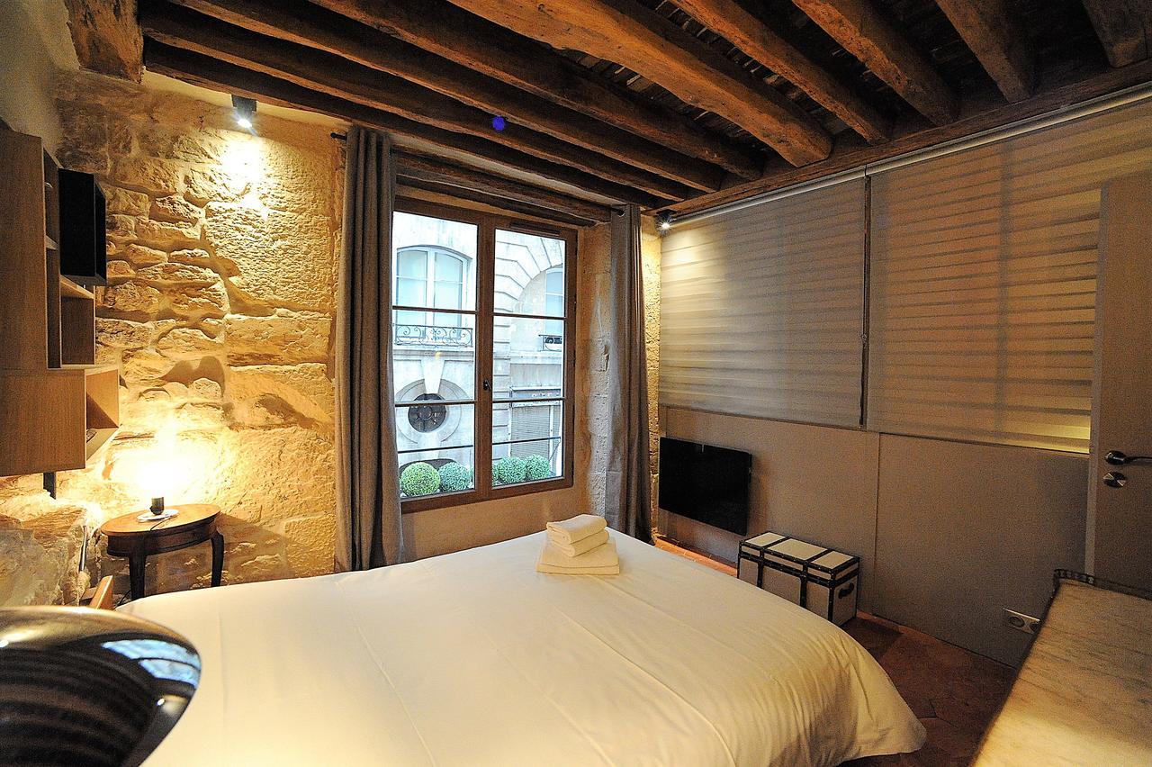 Beautiful Apartment In Historical Marais Parigi Esterno foto