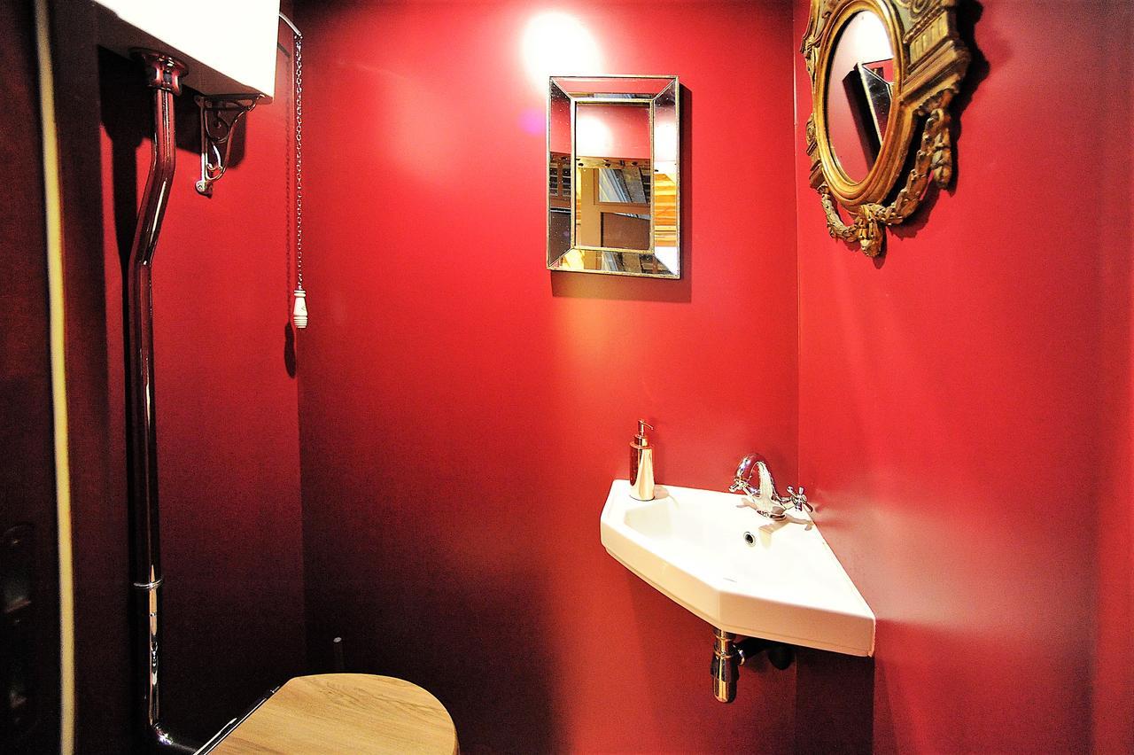 Beautiful Apartment In Historical Marais Parigi Esterno foto